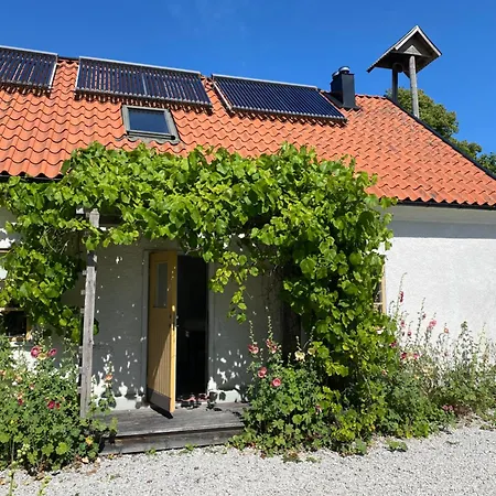 Mallas Stenstugu B&B-2